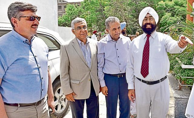 On the first day of their visit to India, judges Anwar ul Haq, Sayeed Shehbaz Ali Rizvi and Mohammad Farrok Irfan Khan said they plan to develop a museum at their high court on the lines of the one at the Punjab and Haryana high court in Chandigarh. (Gurpreet Singh/HT) On the first day of their visit to India, judges Anwar ul Haq, Sayeed Shehbaz Ali Rizvi and Mohammad Farrok Irfan Khan said they plan to develop a museum at their high court on the lines of the one at the Punjab and Haryana high court in Chandigarh. (Gurpreet Singh/HT)