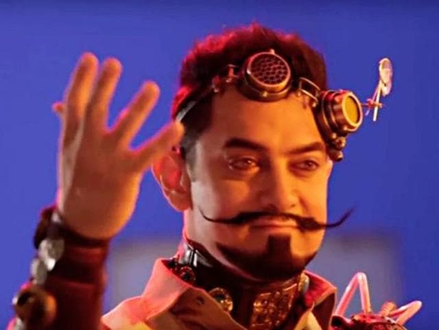 One of Aamir’s many fan pages on Twitter posted these pictures on Friday and they soon went viral. (Twitter) One of Aamir’s many fan pages on Twitter posted these pictures on Friday and they soon went viral. (Twitter)