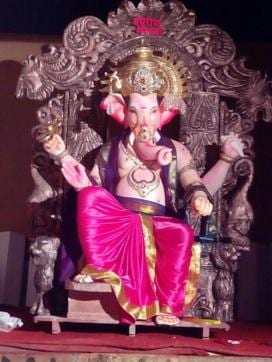 The idols are priced between Rs30,000 to Rs70,000 depending upon their size. (HT Photo) The idols are priced between Rs30,000 to Rs70,000 depending upon their size. (HT Photo)