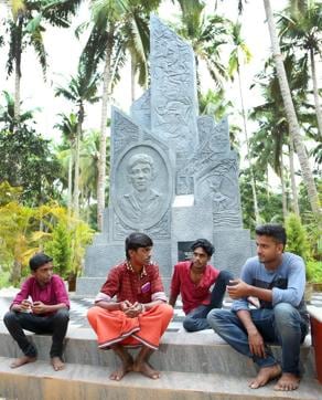 Shibin CK’s friends were also injured in the fight between CPM and IUML workers. (MS Anas) Shibin CK’s friends were also injured in the fight between CPM and IUML workers. (MS Anas)