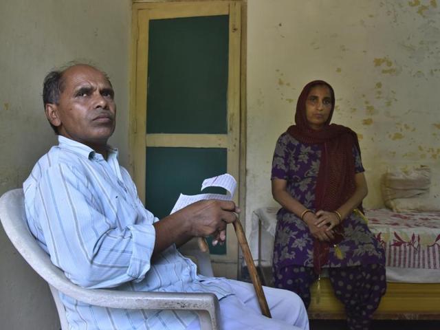 Ankur Pawar’s parents Narayan Lal Pawar and Rani at Ballabgarh near Faridabad.(Tribhuwan Sharma/ Hindustan Times) Ankur Pawar’s parents Narayan Lal Pawar and Rani at Ballabgarh near Faridabad.(Tribhuwan Sharma/ Hindustan Times)