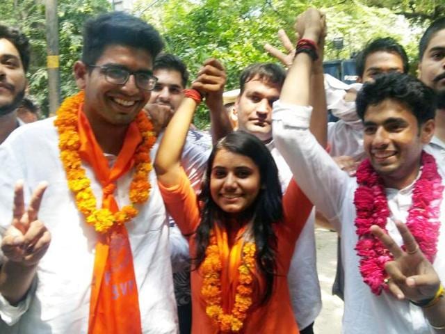 ABVP’s Amit Tanwar won the president’s seat, while Priyanka Chabri was elected vice-president and Ankit Sangwan the secretary. The DUSU results were announced on Saturday. (Sushil Kumar/HT PHOTO) ABVP’s Amit Tanwar won the president’s seat, while Priyanka Chabri was elected vice-president and Ankit Sangwan the secretary. The DUSU results were announced on Saturday. (Sushil Kumar/HT PHOTO)
