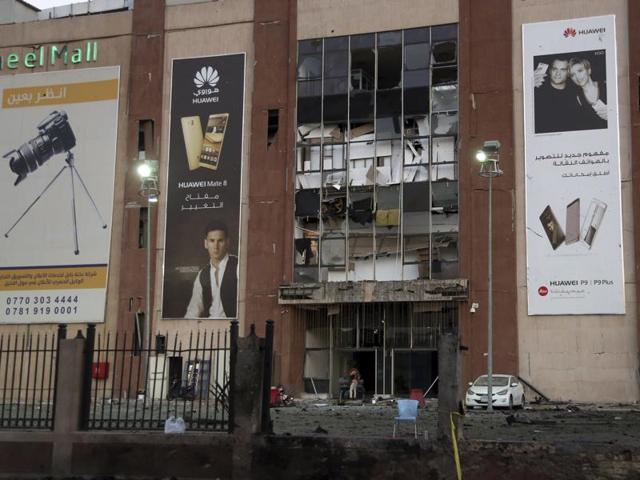 Iraqi security forces clean up the site in the aftermath of car bomb explosion Baghdad, Iraq, Saturday, Sept. 10, 2016. A car bomb targeting a shopping mall in eastern Baghdad late Friday night killed and wounded civilians and policemen, officials said. (AP) Iraqi security forces clean up the site in the aftermath of car bomb explosion Baghdad, Iraq, Saturday, Sept. 10, 2016. A car bomb targeting a shopping mall in eastern Baghdad late Friday night killed and wounded civilians and policemen, officials said. (AP)