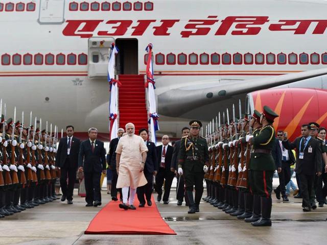 Prime Minister Narendra Modi is welcomed upon his arrival at Vientiane International airport in Laos on Wednesday. (PTI Photo) Prime Minister Narendra Modi is welcomed upon his arrival at Vientiane International airport in Laos on Wednesday. (PTI Photo)