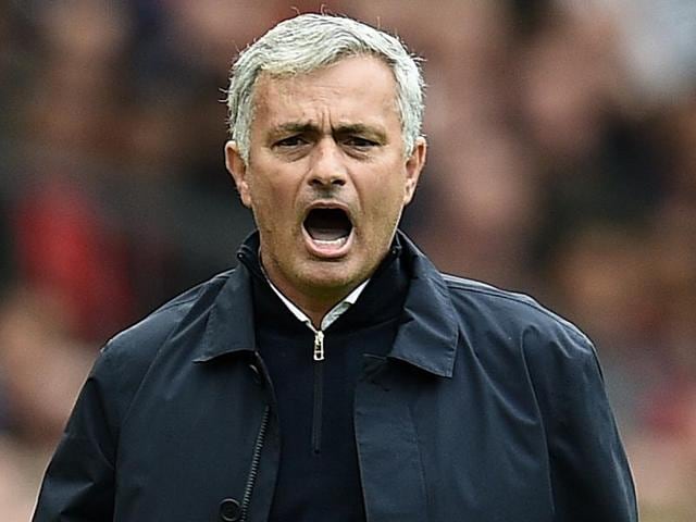 International break affects all Premier League club, but Jose Mourinho (left) had a slight disadvantage against City’s Pep Guardiola as his players had to take a circuitous route back to Manchester and thereby had less time to train for the derby. (REUTERS) International break affects all Premier League club, but Jose Mourinho (left) had a slight disadvantage against City’s Pep Guardiola as his players had to take a circuitous route back to Manchester and thereby had less time to train for the derby. (REUTERS)
