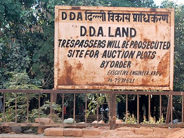 The DDA had acquired the 13.2 acres of land for “planned development” of the Capital but will now have to return the plot in Vasant Kunj to the three owners. (HT File Photo/For representation purpose) The DDA had acquired the 13.2 acres of land for “planned development” of the Capital but will now have to return the plot in Vasant Kunj to the three owners. (HT File Photo/For representation purpose)
