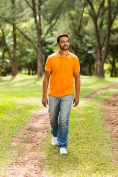 In the physically active groups, only harmful levels of drinking were associated with increased risk of cancer death and death from any cause. (Shutterstock)