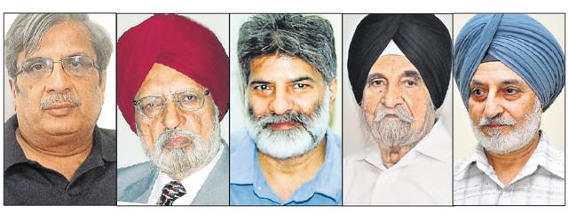 (Left to right) Prof Pramod Kumar, GS Kalkat, Lakhwinder Singh Gill, Saradara Singh Johl and Sucha Singh Gill. (Left to right) Prof Pramod Kumar, GS Kalkat, Lakhwinder Singh Gill, Saradara Singh Johl and Sucha Singh Gill.