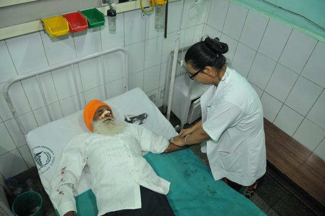 The injured are being treated at the Jalandhar civil hospital. (Pardeep Pandit/HT Photo)