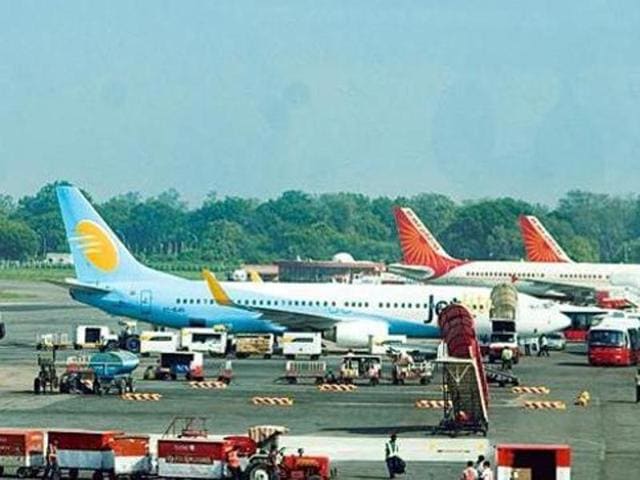 With increased use of smart devices, there have been many instances of travellers as well as crew members, including pilots, clicking photographs inside flights. (Livemint file) With increased use of smart devices, there have been many instances of travellers as well as crew members, including pilots, clicking photographs inside flights. (Livemint file)