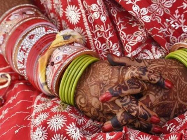 According to health experts, tying the knot before attaining the legal age for marriage has direct implications on the health and literacy rates of both males and females.(Pic for representation)