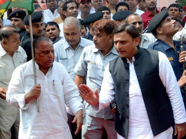 Uttar Pradesh chief minister Akhilesh Yadav addresses a press conference in Lucknow on Wednesday. (PTI Photo) Uttar Pradesh chief minister Akhilesh Yadav addresses a press conference in Lucknow on Wednesday. (PTI Photo)