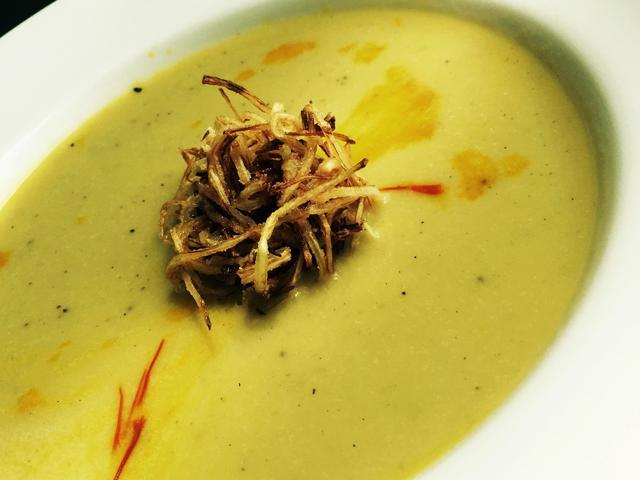 Leek and potato soup with saffron. Leek and potato soup with saffron.