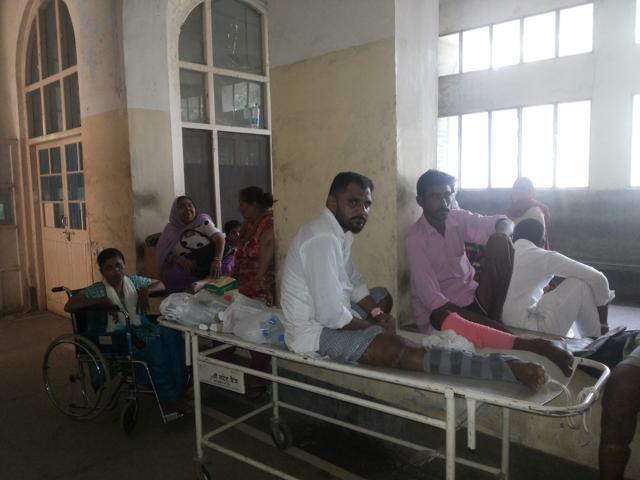 15 operations of the orthopaedic department and 10 surgeries were scheduled for Friday. (HT Photo)