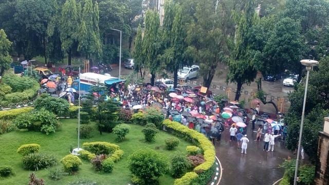 Devotees lead an immersion procession at JJ Hospital, Byculla, which is a silence zone, on Thursday. Devotees lead an immersion procession at JJ Hospital, Byculla, which is a silence zone, on Thursday.