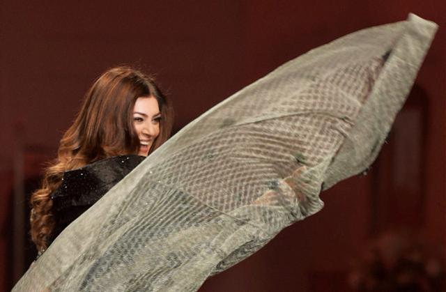 Actor Sushmita Sen feels red carpets don’t have any affect on a celebrity’s career. (PTI) Actor Sushmita Sen feels red carpets don’t have any affect on a celebrity’s career. (PTI)