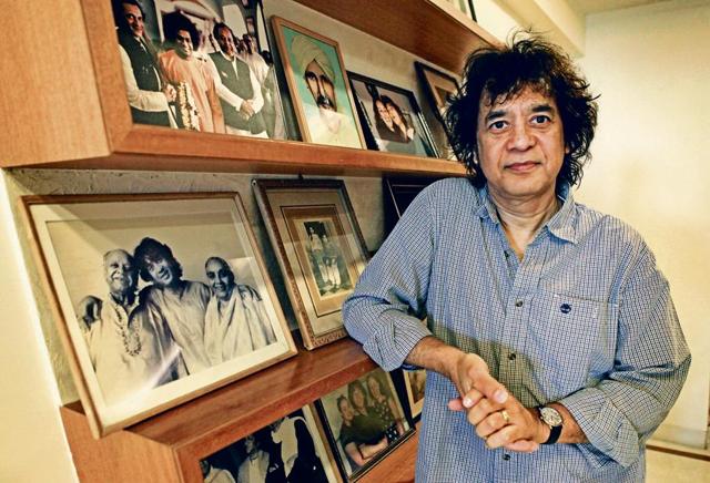 Master flautist Pandit Hariprasad Chaurasia (in pic) and tabla maestro Zakir Hussain will perform together in Mumbai. (AGENCIES) Master flautist Pandit Hariprasad Chaurasia (in pic) and tabla maestro Zakir Hussain will perform together in Mumbai. (AGENCIES)