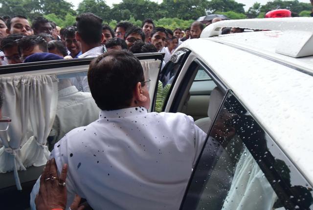 Marker ink was thrown when the minister was leaving the AIIMS Bhopal campus in his car at around 1:30 pm. (Mujeeb Faruqui/ HT Photo)