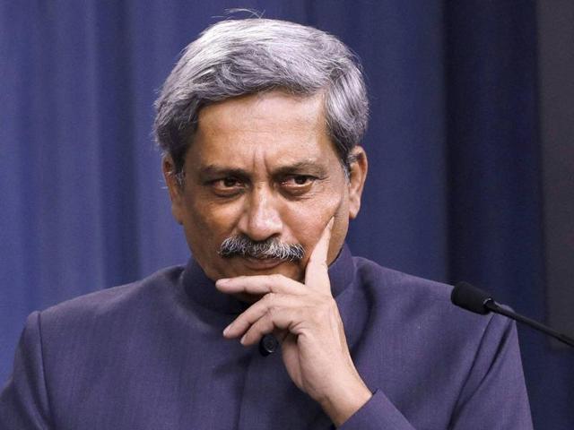 Defence minister Manohar Parrikar on Saturday downplayed the issue of rebel RSS leader Subhash Velingkar floating a political outfit in poll-bound Goa. (AP File Photo) Defence minister Manohar Parrikar on Saturday downplayed the issue of rebel RSS leader Subhash Velingkar floating a political outfit in poll-bound Goa. (AP File Photo)