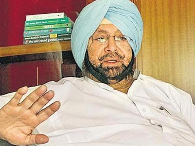 “As per my reports, Dr Navjot Kaur Sidhu is not winning from Amritsar East; only one from the two Bains brothers are in a winning position from Ludhiana and as far as Pargat Singh is concerned, our candidate Jagbir Brar is competent enough to defeat him,” said Amarinder.(HT File)