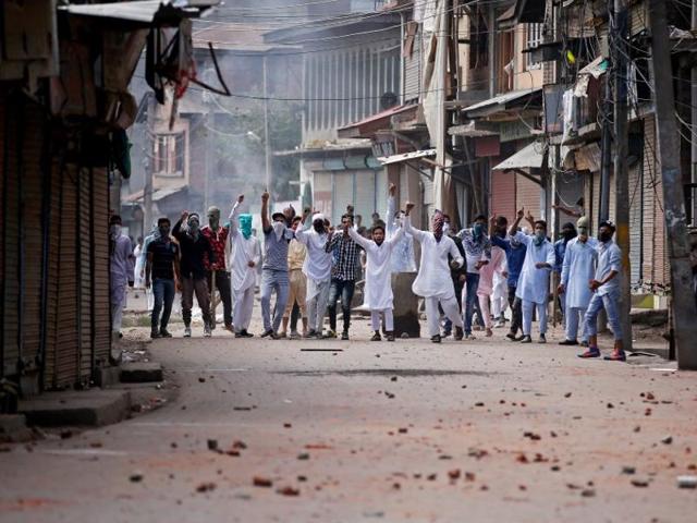 Demonstrators shout slogans during a protest in Kashmir, Srinagar. (Reuters File Photo)