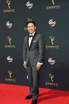 Actor Randall Parks arrives for the 68th Emmy Awards on September 18, 2016 at the Microsoft Theatre in Los Angeles. / AFP PHOTO / Robyn Beck (AFP)