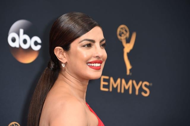 Actress Priyanka Chopra arrives for the 68th Emmy Awards on September 18, 2016 at the Microsoft Theatre in Los Angeles. / AFP PHOTO / Robyn Beck (AFP)