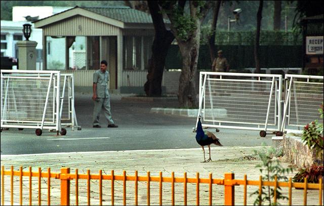 Address update for PM’s residence: Race Course Road is now Lok Kalyan ...