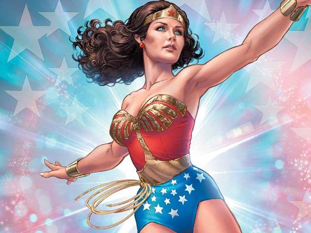 DC superheroes like Superman, Batman and Wonder Woman inspired fashion on the runway at the New York Fashion Week (2011) DC superheroes like Superman, Batman and Wonder Woman inspired fashion on the runway at the New York Fashion Week (2011)