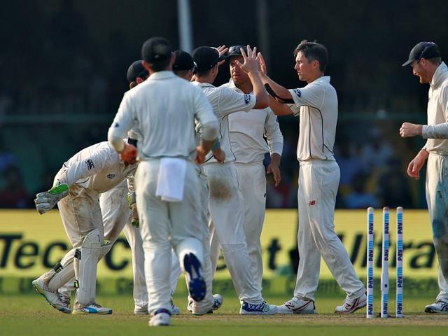 New Zealand's Trent Boult celebrates with teammates after taking a wicket. (REUTERS) New Zealand's Trent Boult celebrates with teammates after taking a wicket. (REUTERS)
