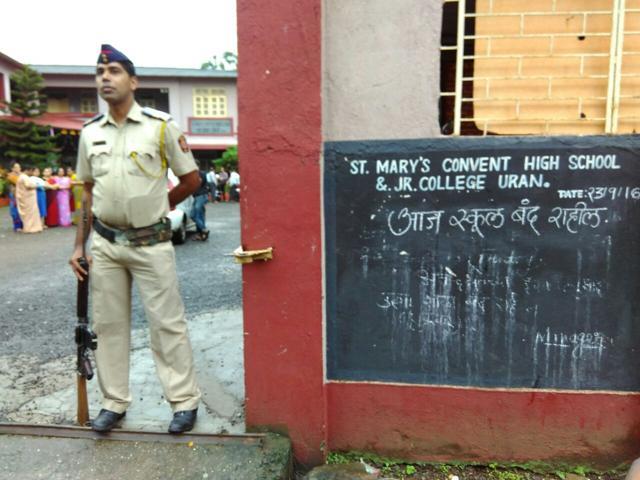 A school in Uran declared a holiday as a precautionary measure. (Bachan Kumar/HT Photo) A school in Uran declared a holiday as a precautionary measure. (Bachan Kumar/HT Photo)