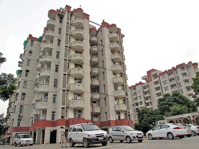 Neighbour held for killing senior citizen in Gurgaon apartment - Hindustan  Times