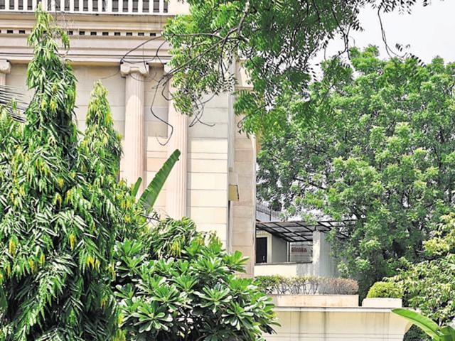 lutyens-delhi-market-abuzz-with-news-of-rs-1-000-crore-property-deal