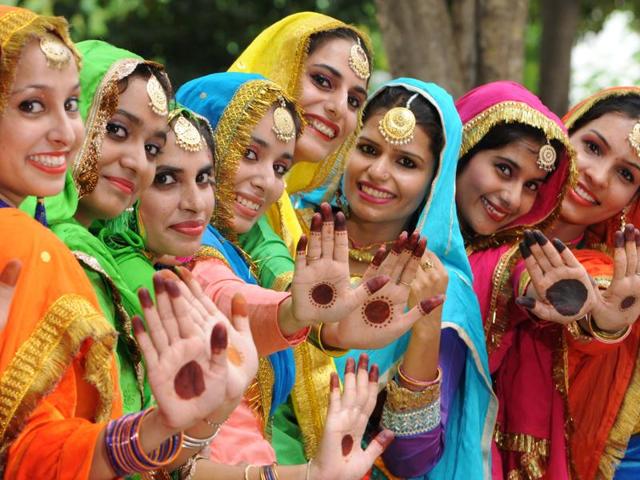 Participants all decked up during a talent hunt at Modi College in Patiala on Friday. (Bharat Bhushan/HT Photo)