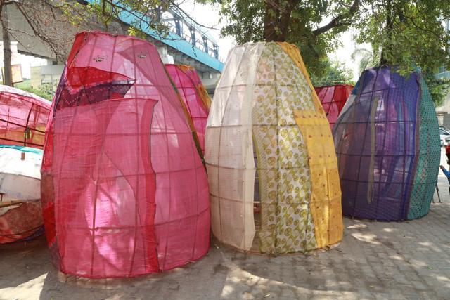 All material like bamboo sticks, homemade glue, colored papers and discarded silk sarees all come from Khari Baoli in Old Delhi. (Amal KS/HT Photo)