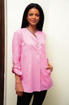 I’m Indian and I’m sexy: Nayanika Chatterjee in the Khadi Vichar Vastra collection (Photos: Rony K) I’m Indian and I’m sexy: Nayanika Chatterjee in the Khadi Vichar Vastra collection (Photos: Rony K)