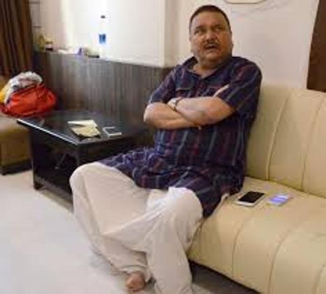 Just after coming out from jail, Madan Mitra said that has turned into a believer in god and religion. (HT Photo) Just after coming out from jail, Madan Mitra said that has turned into a believer in god and religion. (HT Photo)