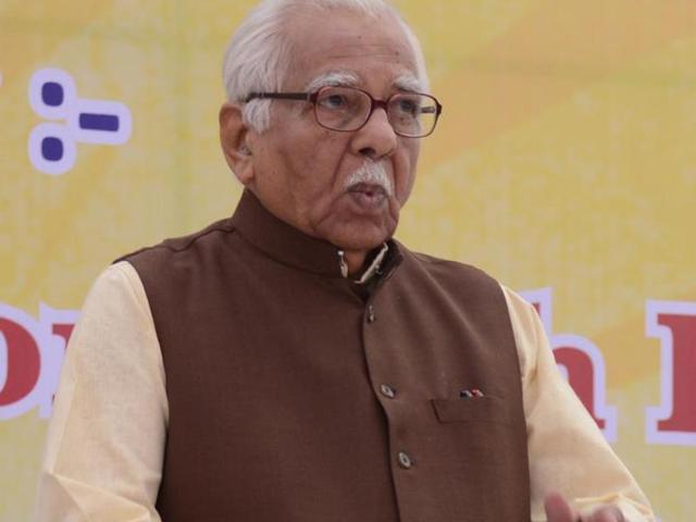 Uttar Pradesh governor Ram Naik in Ghaziabad for a public event in March 2016.(Sakib Ali /HT Photo)