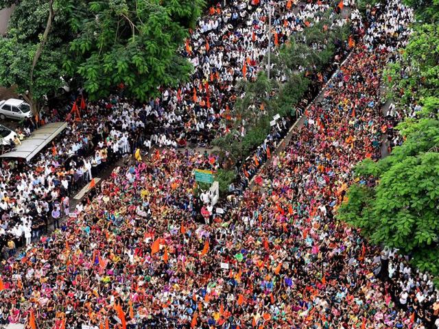 After organising massive morchas in Beed, Aurangabad, Parbhani and Osmanabad, the Maratha Kranti silent morcha was held in Navi Mumbai on September 21, 2016. The silent protests are being held in demand for reservation for Marathas. (Bachchan Kumar/HT Photo) After organising massive morchas in Beed, Aurangabad, Parbhani and Osmanabad, the Maratha Kranti silent morcha was held in Navi Mumbai on September 21, 2016. The silent protests are being held in demand for reservation for Marathas. (Bachchan Kumar/HT Photo)