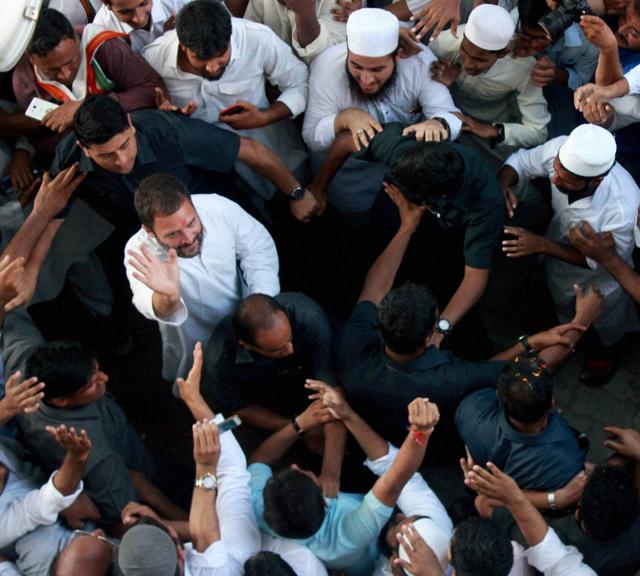 Congress vice president Rahul Gandhi visits an Islamic seminary in Lucknow on September 23, as he prepares his party for elections in Uttar Pradesh next year.(PTI) Congress vice president Rahul Gandhi visits an Islamic seminary in Lucknow on September 23, as he prepares his party for elections in Uttar Pradesh next year.(PTI)