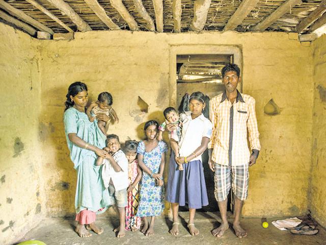 The state rural development department has decided to include the town under the Union government’s Shyama Prasad Mukherjee Rurban Mission to ensure more funds for the overall development of the taluka.(Satish Bate/HT PHOTO)