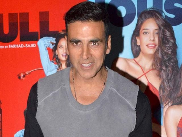 Akshay Kumar and Omung Kumar had discussed the latter’s new project at length but Akshay couldn’t give him the required dates.(Yogen Shah) Akshay Kumar and Omung Kumar had discussed the latter’s new project at length but Akshay couldn’t give him the required dates.(Yogen Shah)