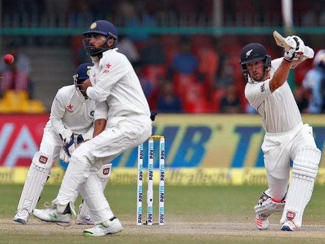 New Zealand's Luke Ronchi plays a shot. (REUTERS)