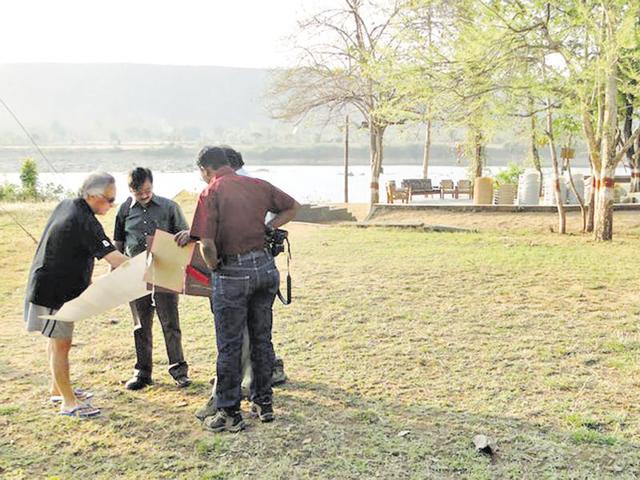 The project is founded on construction of a dam at Dhaudan village inside the PTR’s core area in Chhatarpur district. It was scrapped by former minister for environment and forests Jairam Ramesh. (HT file photo) The project is founded on construction of a dam at Dhaudan village inside the PTR’s core area in Chhatarpur district. It was scrapped by former minister for environment and forests Jairam Ramesh. (HT file photo)