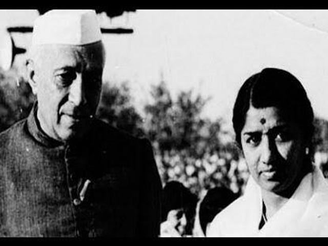 Jawaharlal Nehru was moved to tears hearing Lata Mangeshkar’s voice. (Facebook.com/LataMangeshkar)