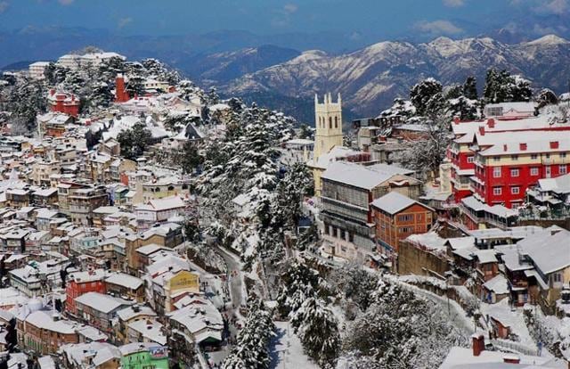 A snow covered Shimla. With Kashmir being out of bounds, tourists are heading to Himachal. (HT Photo) A snow covered Shimla. With Kashmir being out of bounds, tourists are heading to Himachal. (HT Photo)