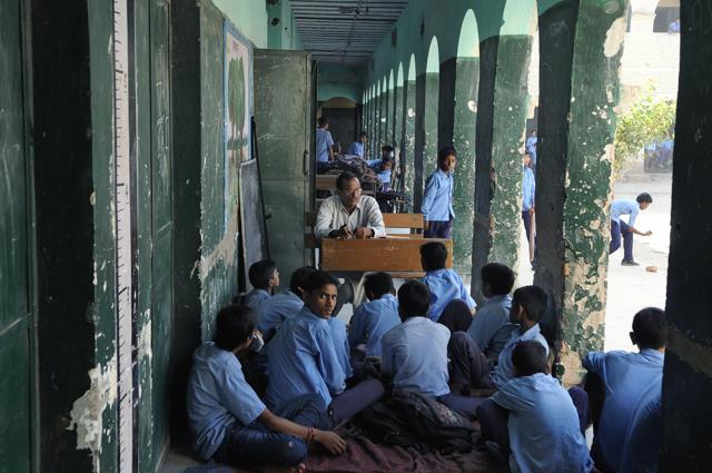 A teacher at Badarpur senior secondary school in New Delhi. (HT file photo)