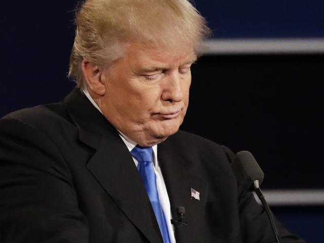 Republican presidential nominee Donald Trump sniffled very loudly throughout much of the first general election debate in New York on Monday night.(AP) Republican presidential nominee Donald Trump sniffled very loudly throughout much of the first general election debate in New York on Monday night.(AP)