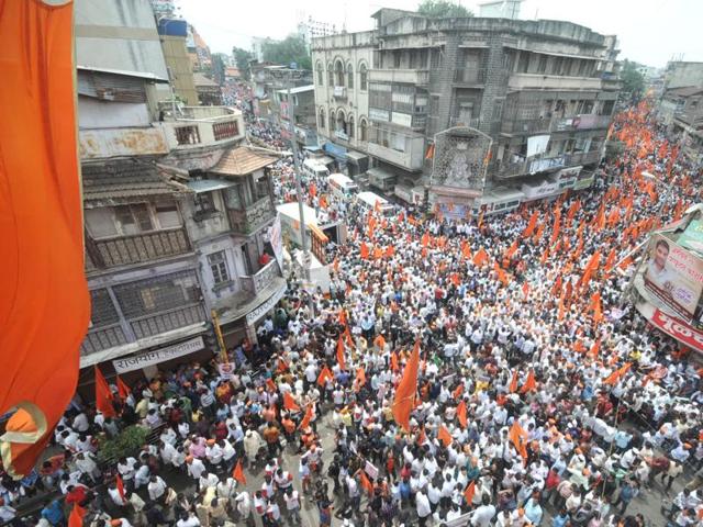 But talking to political analysts, one gathers the impression that while the morchas are dividing the Maharashtrian society and polity back again into various bitterly opposed caste groups — Dalits, Marathas, OBCs and Brahmins — the Marathas themselves might have nothing in common but their caste.(HT File Photo)