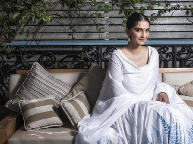 Sonam Kapoor wants people to be comfortable in their skin rather than imitating a celebrity. (HT Photo)